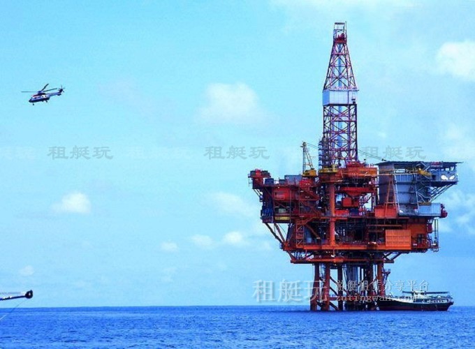 三亞海釣?zāi)康牡赝扑]，租艘釣魚艇去海釣吧！