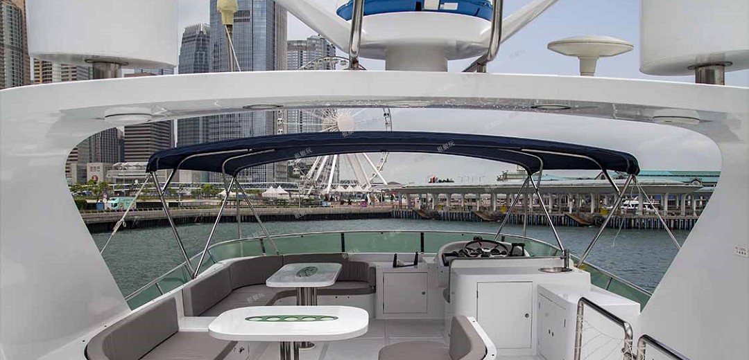 72尺豪華游艇